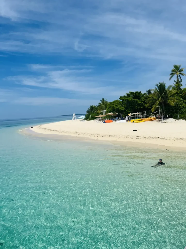malamala-beach-club-fiji-ocean