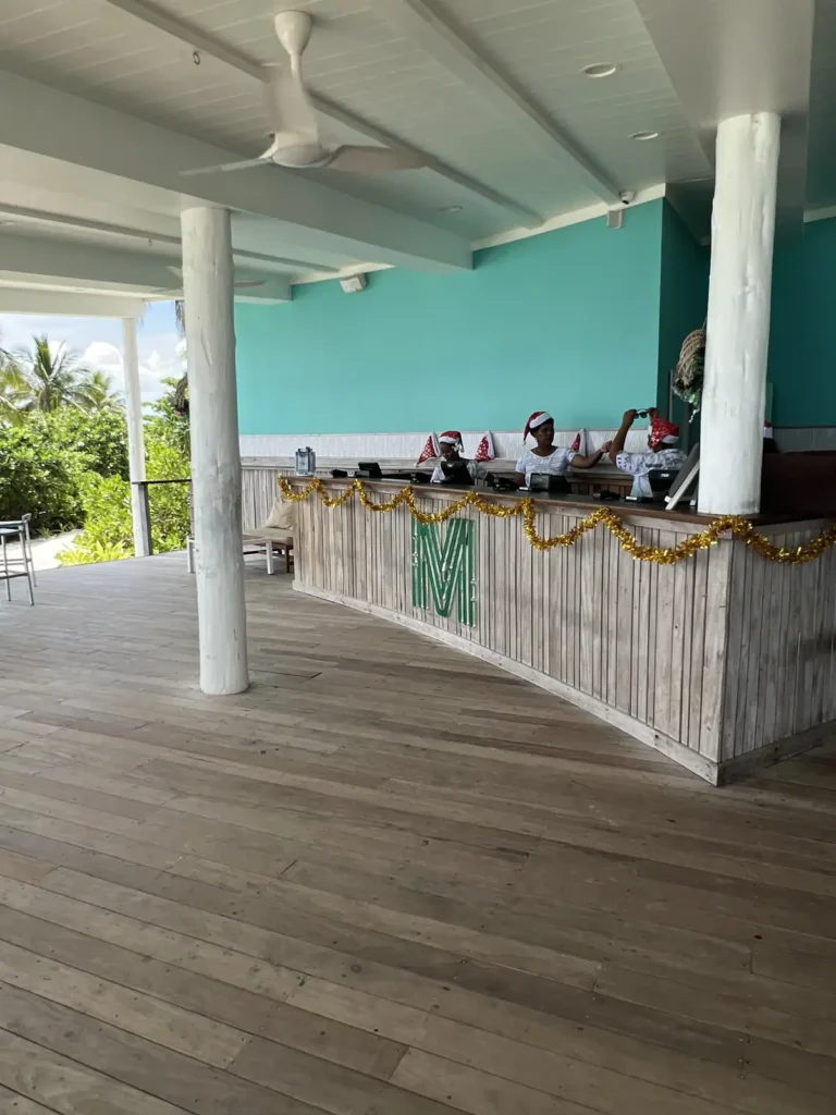 malamala-beach-club-fiji-reception