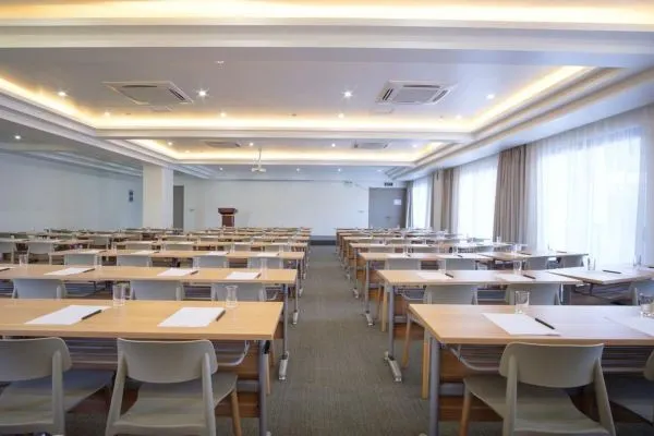 nalagi-hotel-conference-room