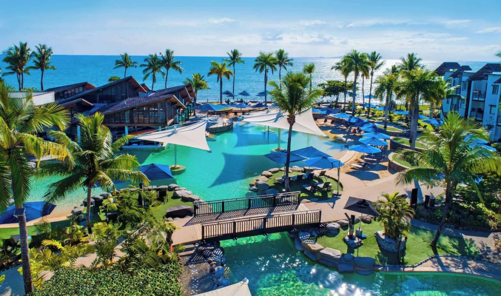 radisson-resort-fiji-birdseyeview.jpg