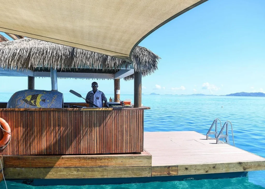 cloud-9-day-trip-fiji-platform