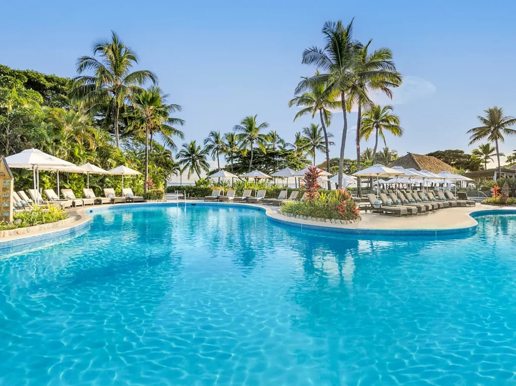 sofitel-fiji-resort-pool-area