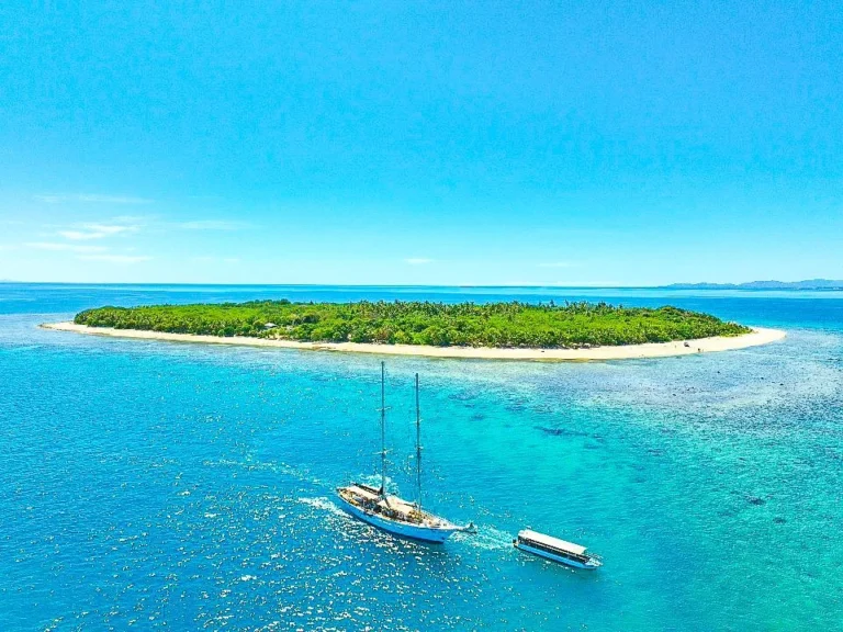 kadavu-Lailai-day-trip-fiji-captain-cook-cruises